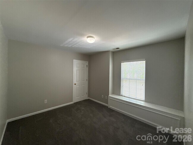 Building Photo - 9407 Pepperidge Ave NW