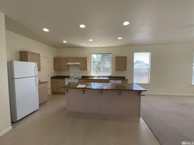 Building Photo - 5707 Rainier Peak Dr
