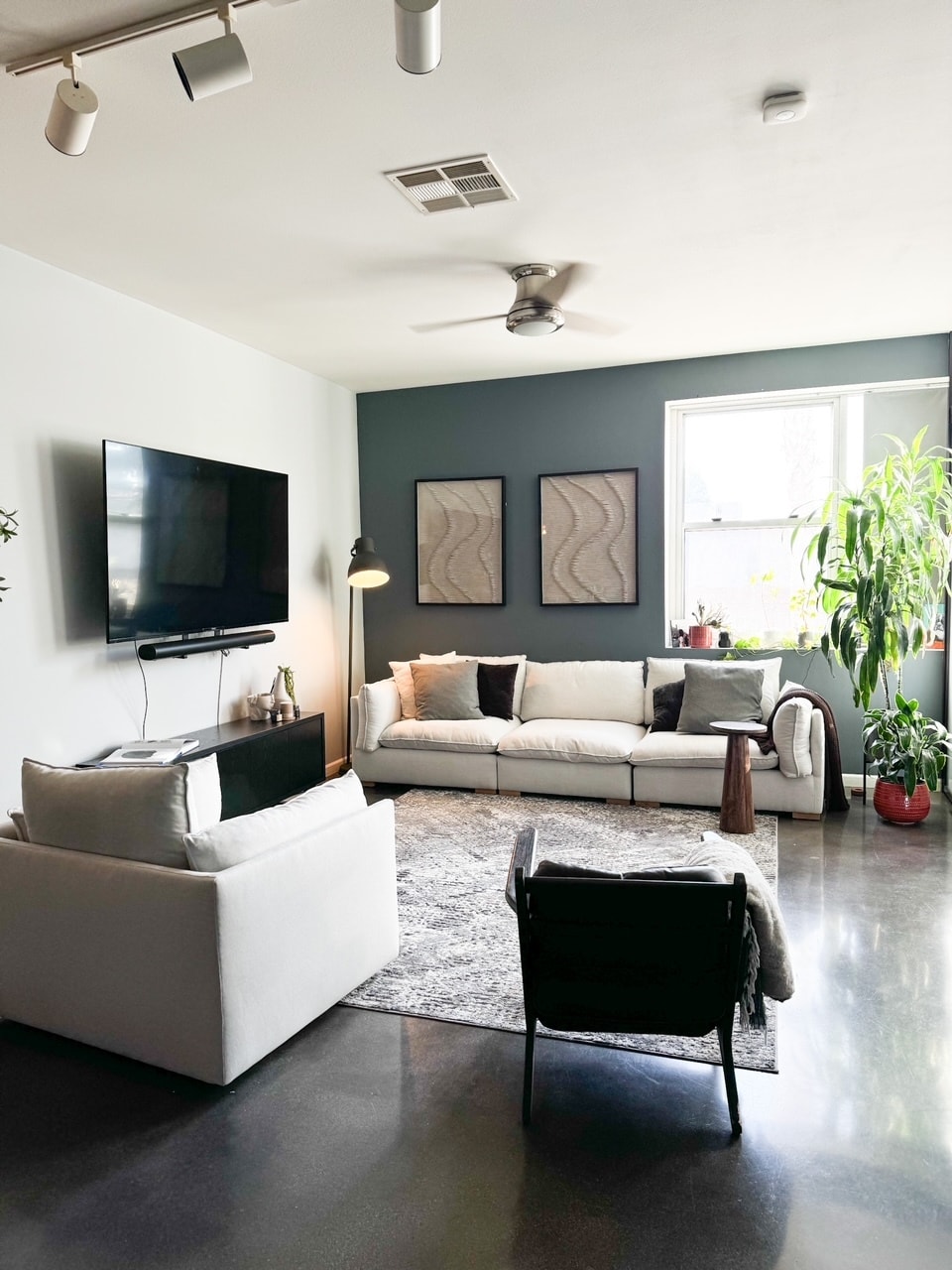 Last tenant furnished example - 435 W Center Street Promenade