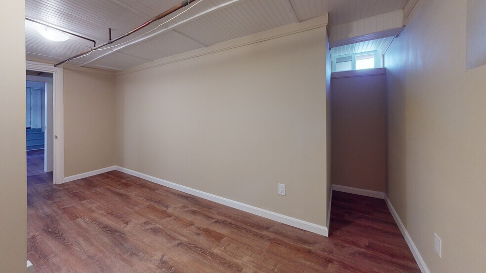 Building Photo - 310 Lowell St