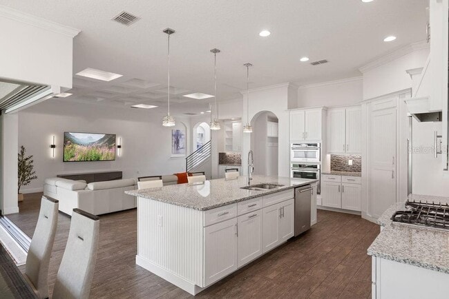 Building Photo - 706 Canopy Estate Dr