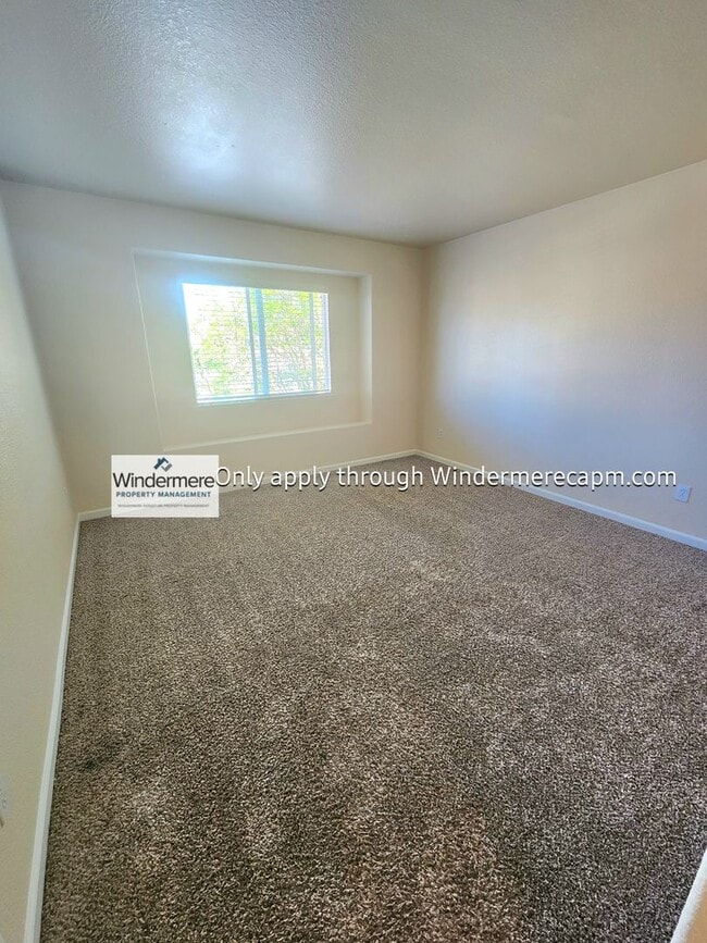 Building Photo - Gorgeous Home in Natomas!