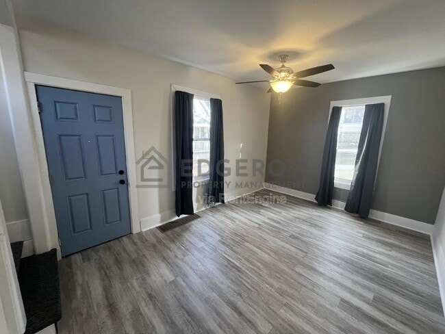 Building Photo - 50 Mathews Ct NE