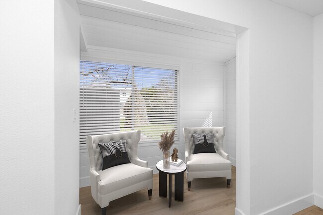 Building Photo - 6910 Eberhart St