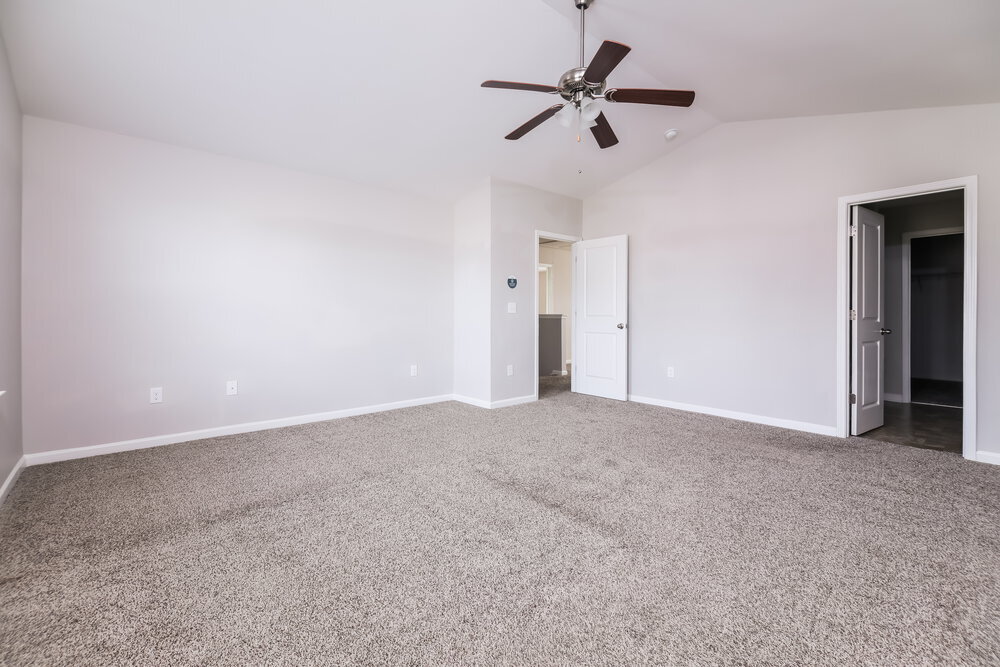 Building Photo - 131 Gaillardia Way