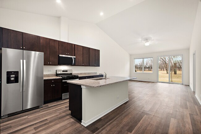 Building Photo - 13 Apollo Ct