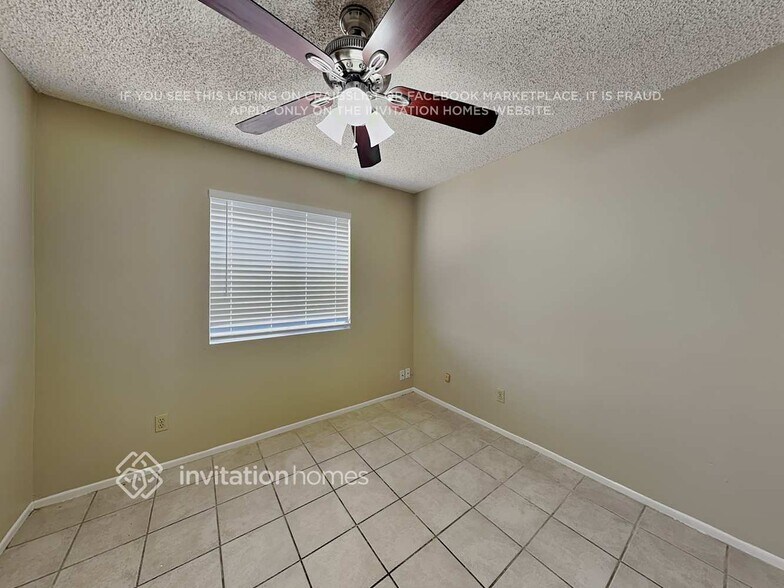 Building Photo - 13802 N 45th Ave