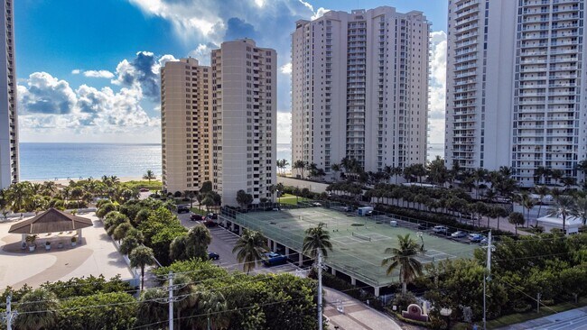 Building Photo - 2800 N Ocean Dr