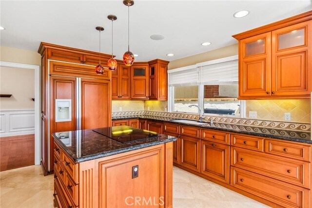 Building Photo - 2 Cedar Ridge