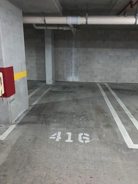 Building Photo - 300 S Australian Ave