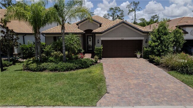 Primary Photo - 12009 Avingston Lake Dr