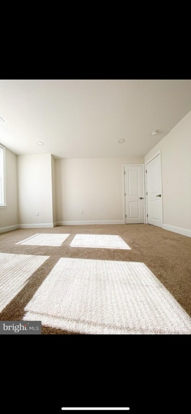 Bedroom - 5245 Pennsgrove St