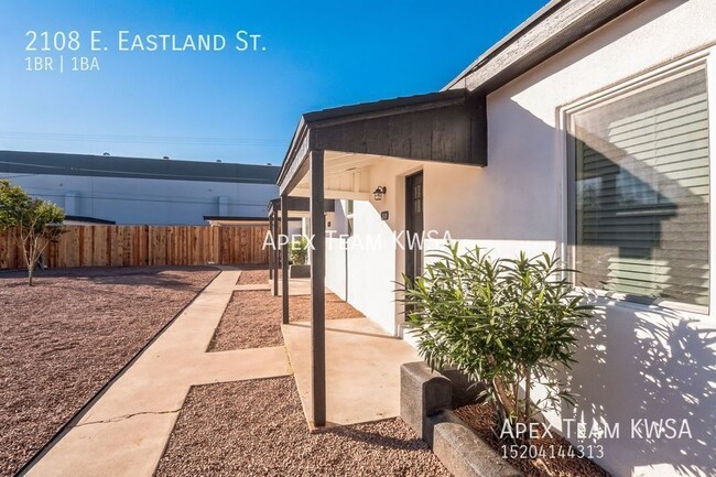 Building Photo - $825 Beautifully Remodeled 1 Bed | 1 Bath ...