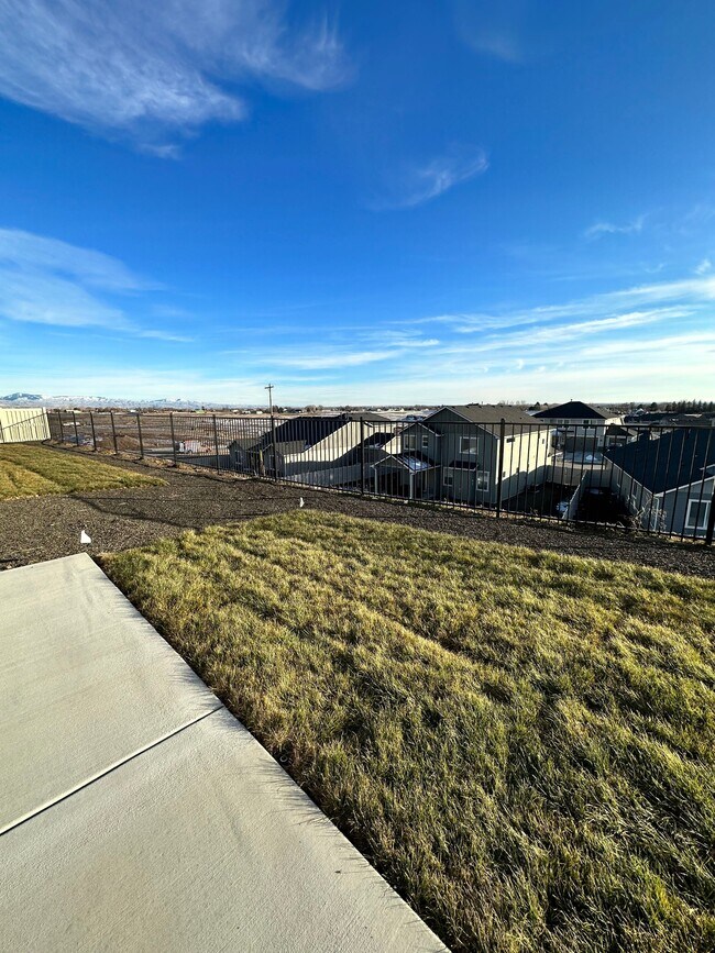 Building Photo - 10469 W Royal Fern Ct
