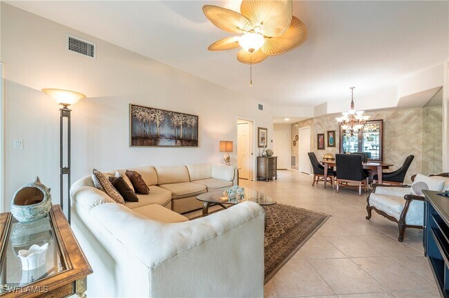 Building Photo - 15150 Royal Windsor Ln