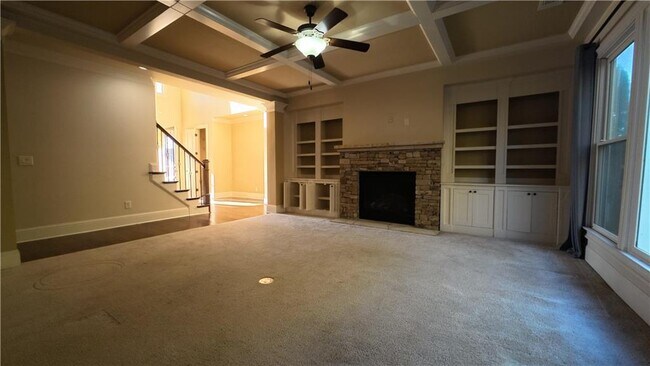 Building Photo - 3361 Lake McGinnis Dr