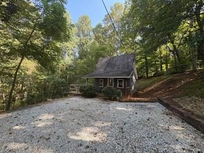 Building Photo - 794 Belle Dowdle Rd