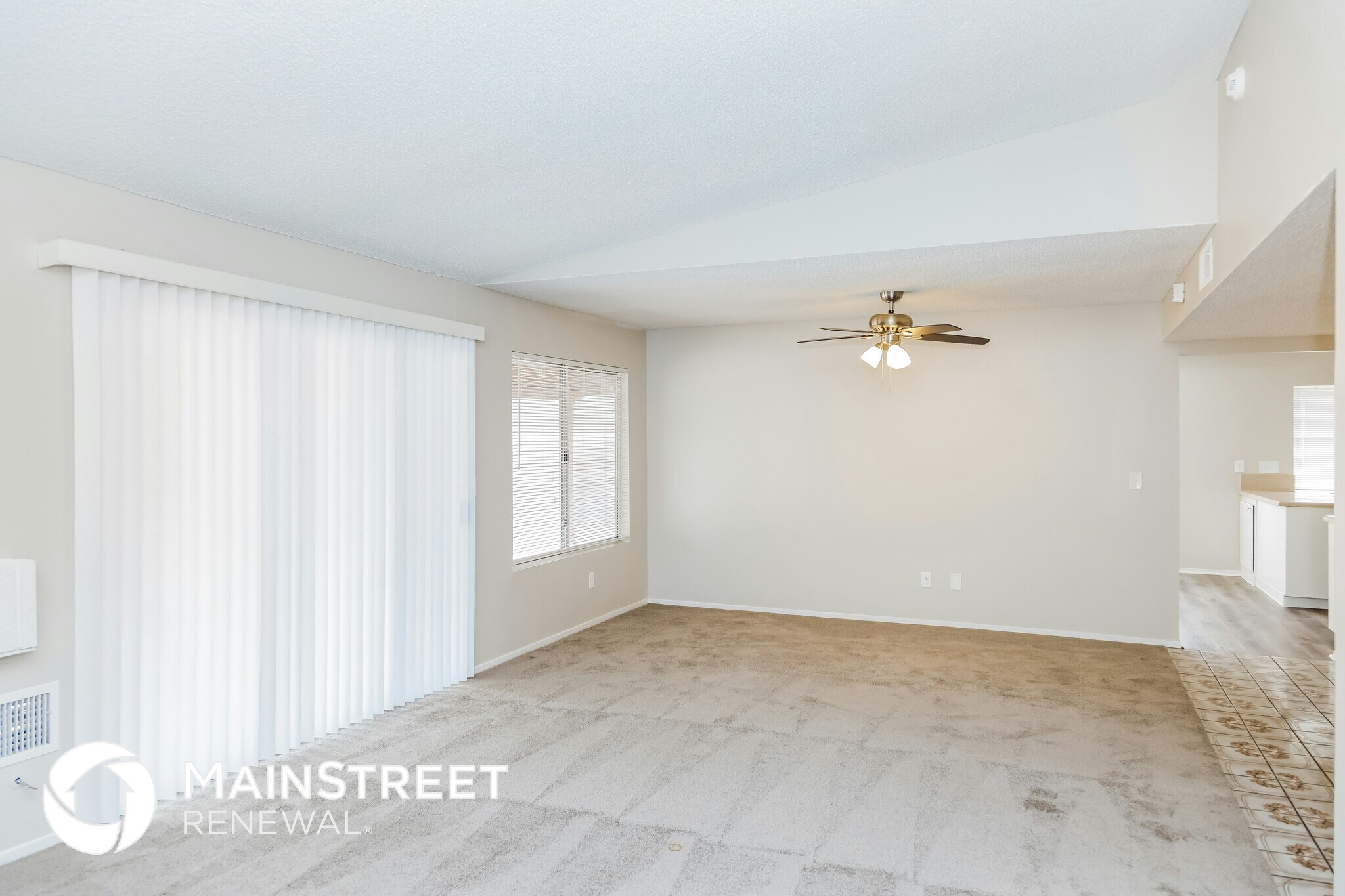 Building Photo - 3810 Boca Chica Ave