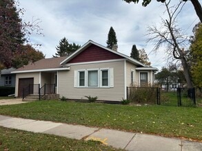 Building Photo - 317 N Monroe St