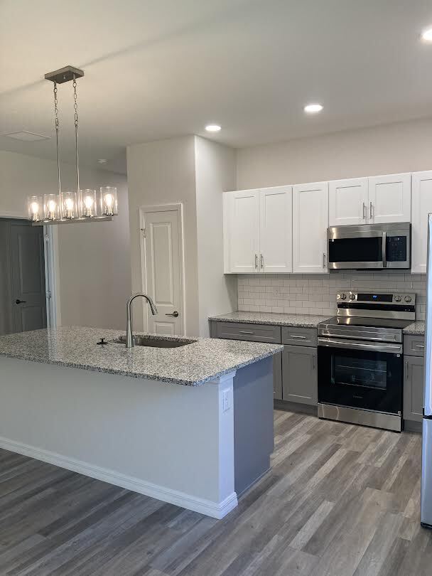 Building Photo - 57 Wellstream Ln