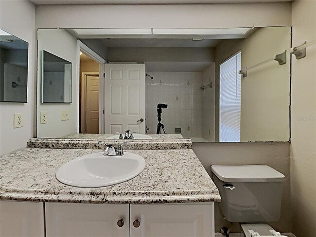Building Photo - 14638 Coronado Dr
