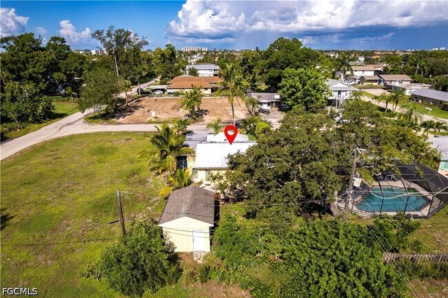 Building Photo - 27654 Franklin St