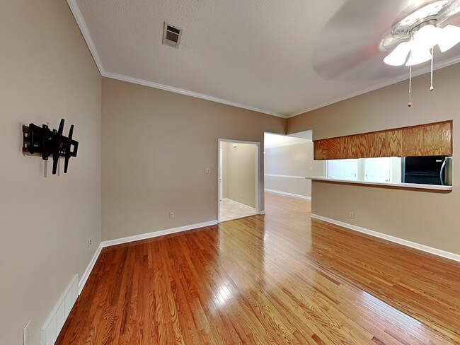 Building Photo - 2966 Woodland Ash Cove