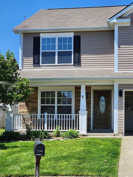 Building Photo - 1325 Harrington Ct