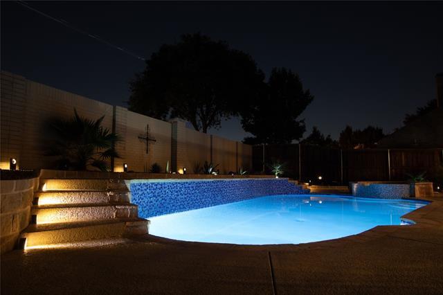 Building Photo - 1804 Briaroaks Dr