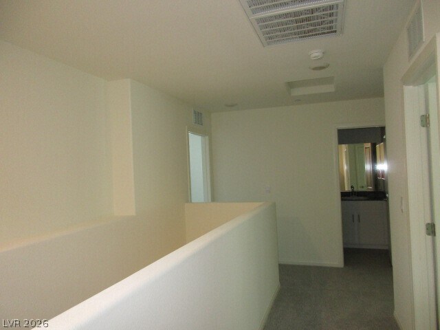 Building Photo - 420 Canary Song Dr