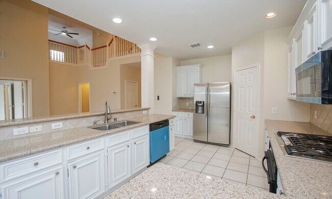 Building Photo - 16207 Waiting Spring Cir