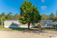 Building Photo - 512 W Bach Dr