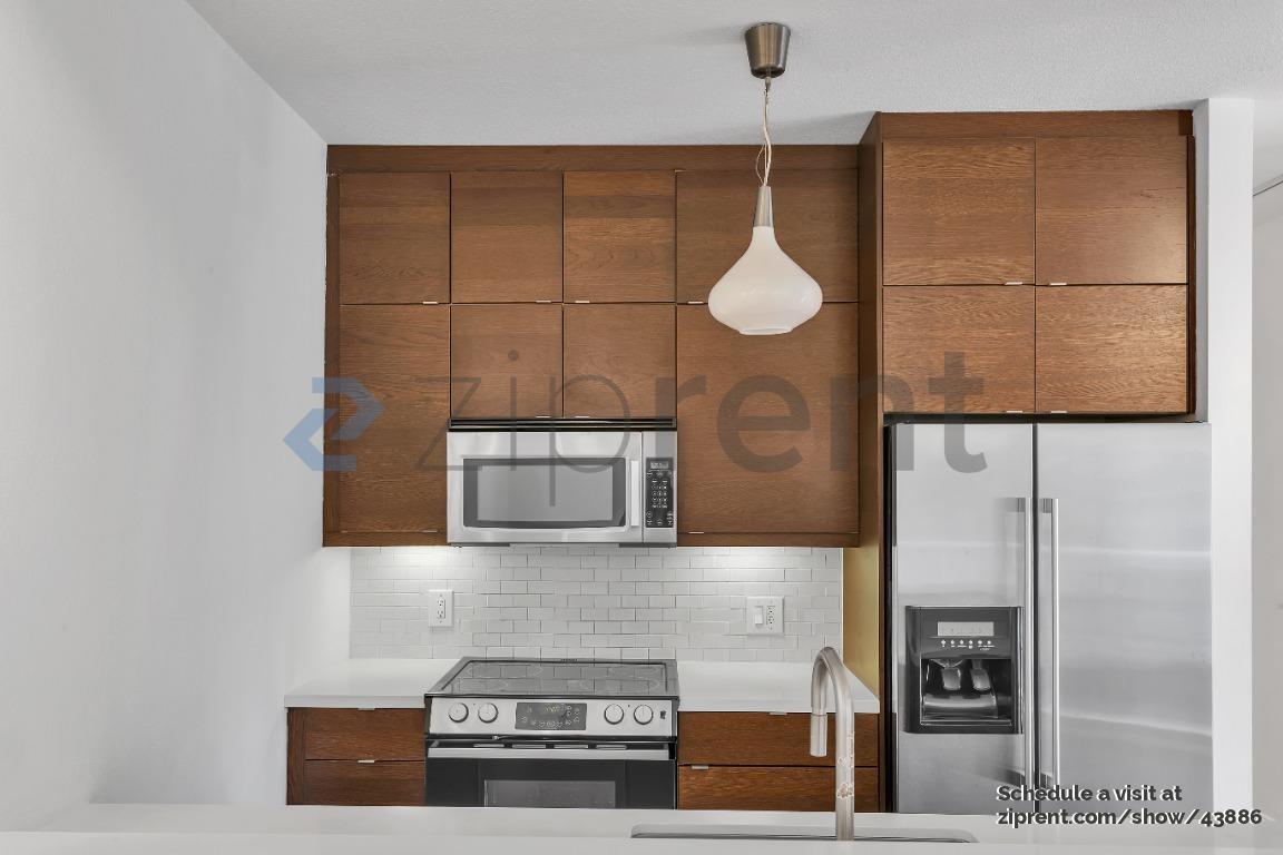 Building Photo - 1930 Eddy St