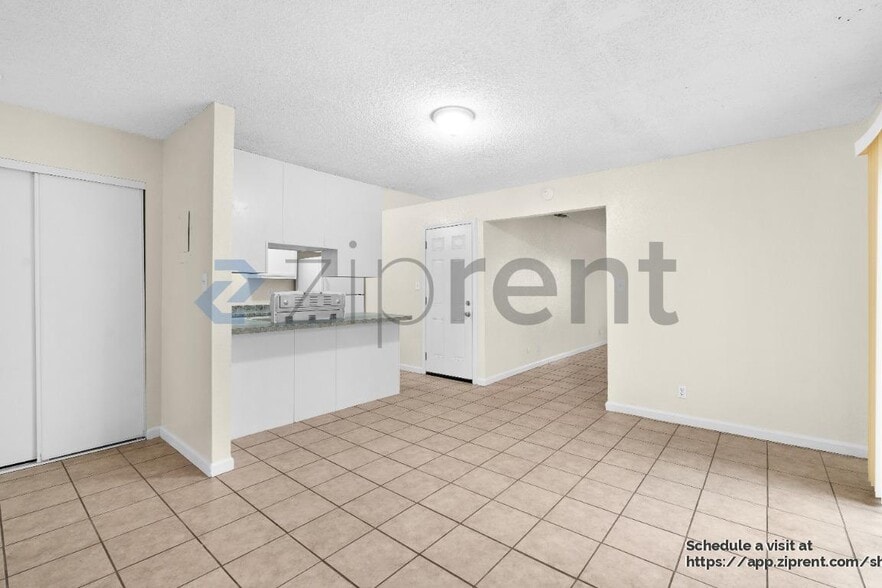 Building Photo - 7918 68th Ave