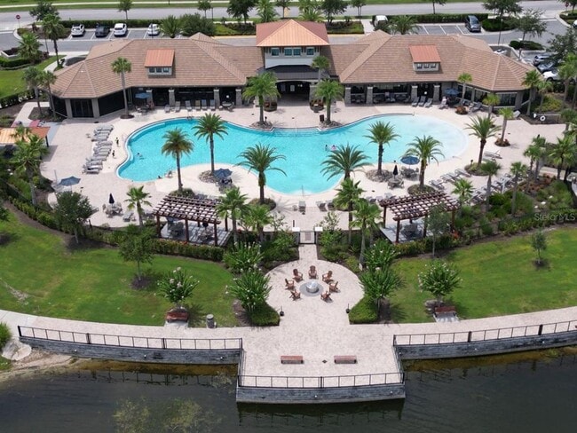Building Photo - 2566 Amati Dr