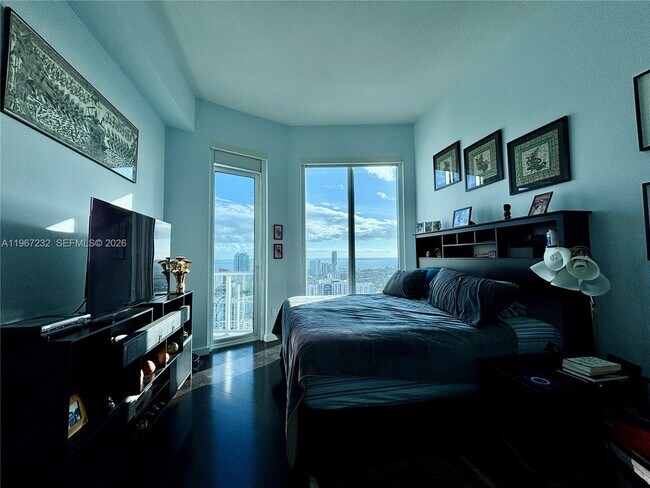 Building Photo - 185 SW 7th St