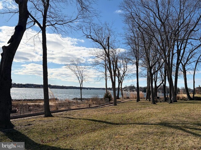 Building Photo - 1465 Stoney Point Way