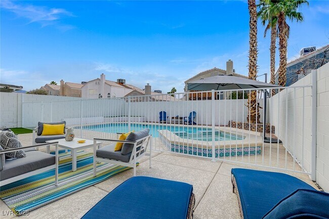 Building Photo - 8208 Ogee Dr