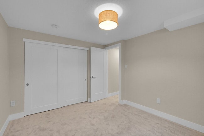 Building Photo - $3,195.00, 4 bed, 3 bath located in Arvada.
