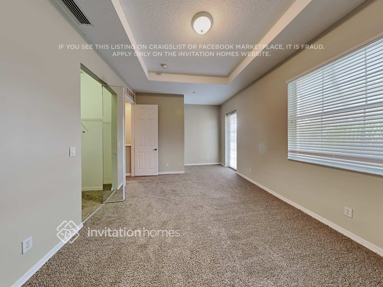 Building Photo - 1529 Cades Bay Ave