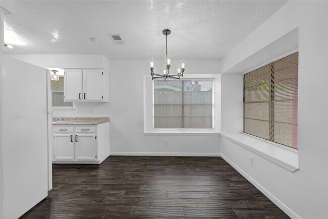 Building Photo - 24102 Pepperrell Pl St