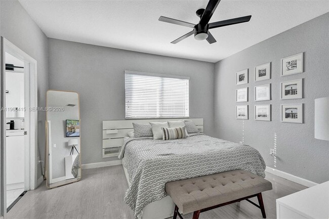 Building Photo - 8518 SW 214th Ln