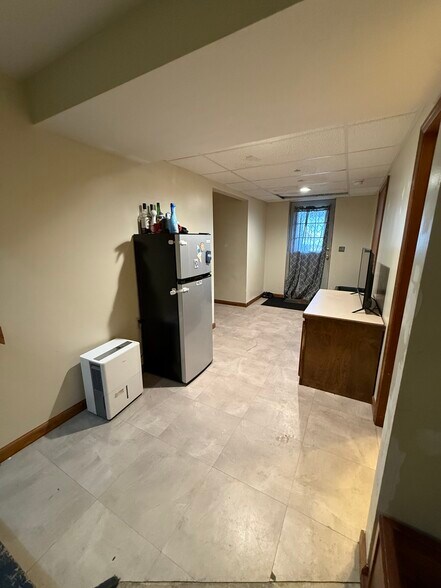 Building Photo - 275 Galavotti Pl
