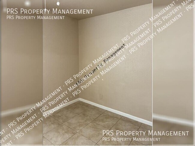 Building Photo - 157 W Inglewood St