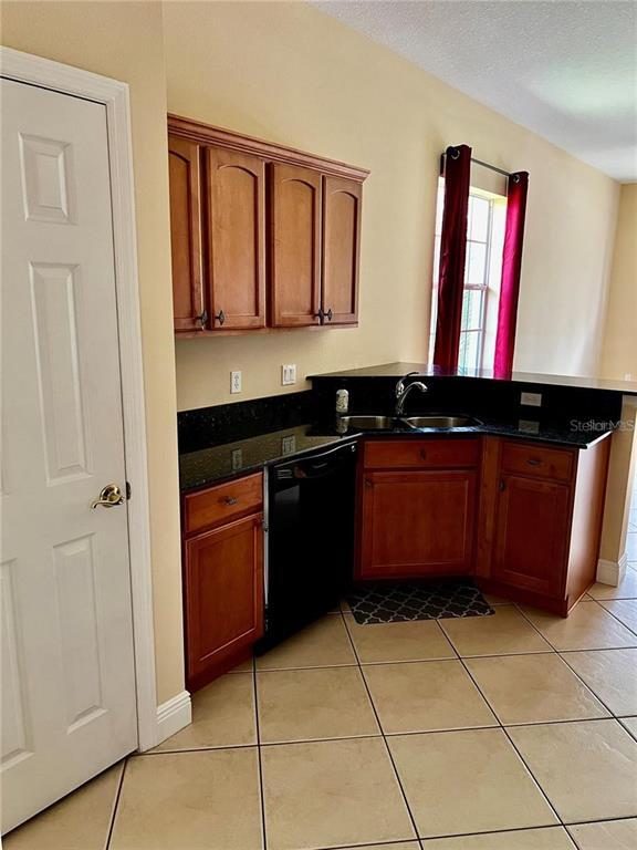 Building Photo - 8153 Miramar Way