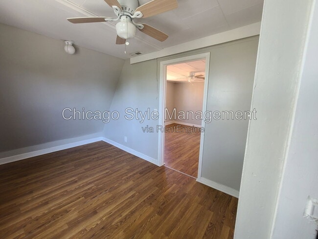 Building Photo - 6035 S Karlov Ave