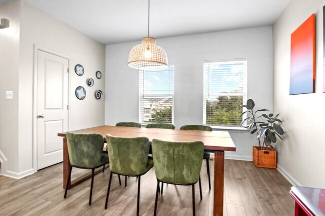 Building Photo - 205 Joppa Farm Rd