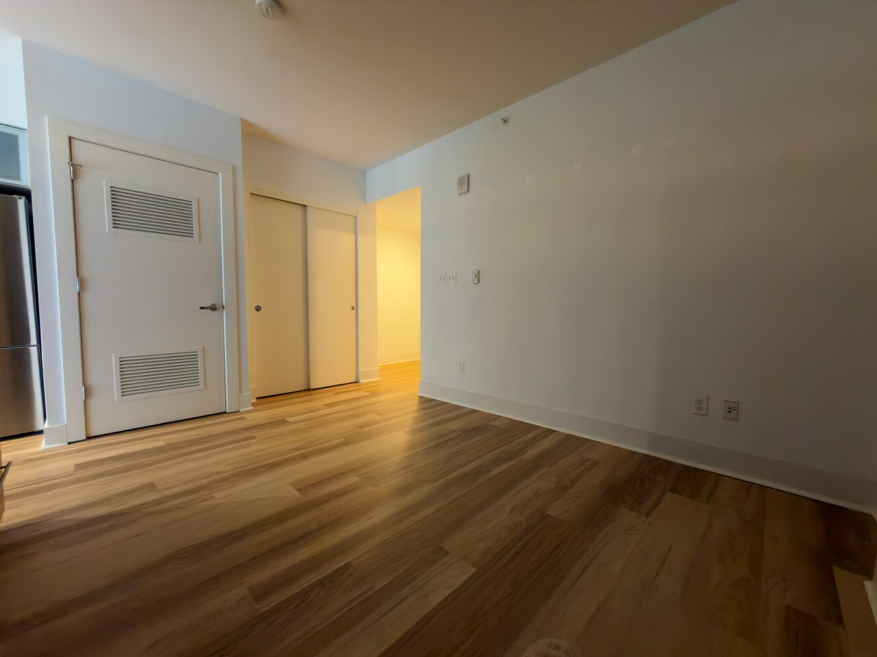 Building Photo - 2911 2nd Ave