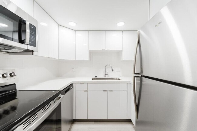 Building Photo - 1720 NW 37th St