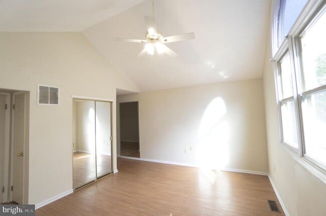 Building Photo - 1379 Gwynedale Way